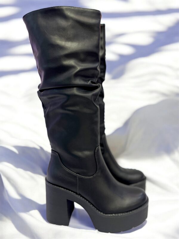 BOOT ARRUGADA HEEL